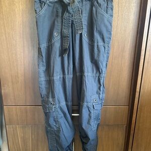 Lucy Women's Gray cargo Pants